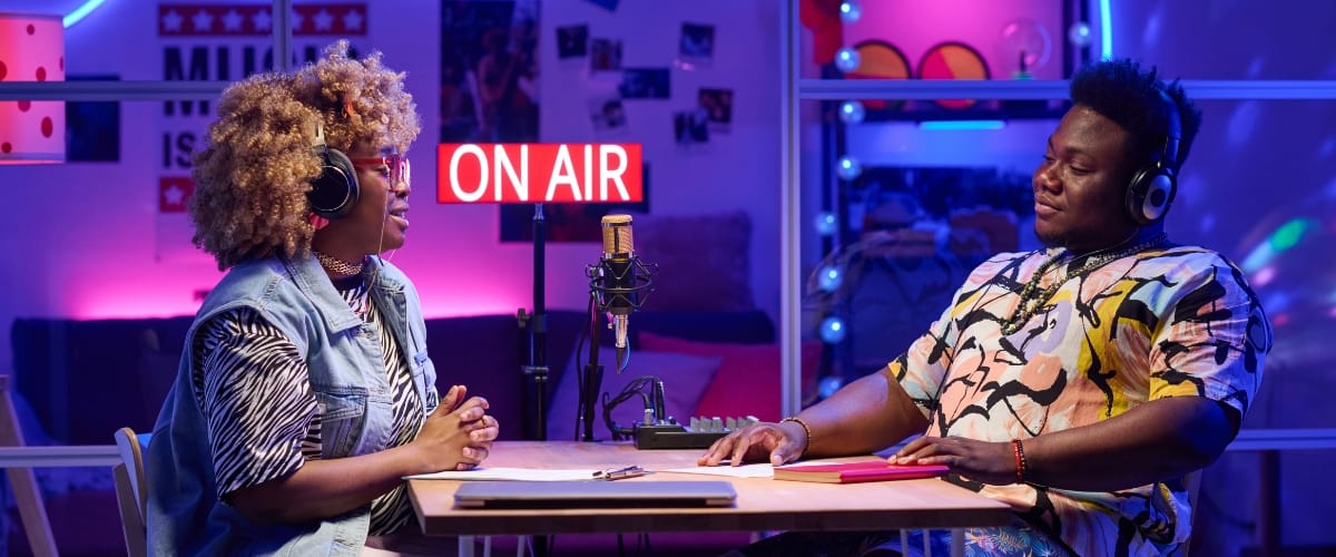 Smart speakers, podcasts e radio-on-demand: a nova fronteira do clipping em áudio